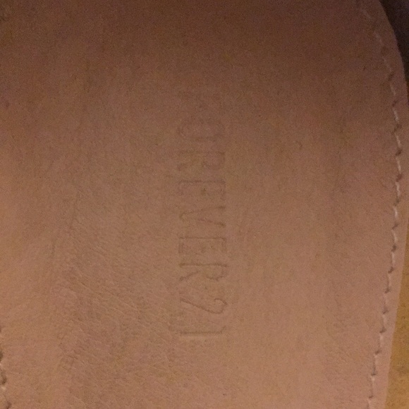 Forever 21 mustard yellow clog heels size US 10 - Picture 7 of 7